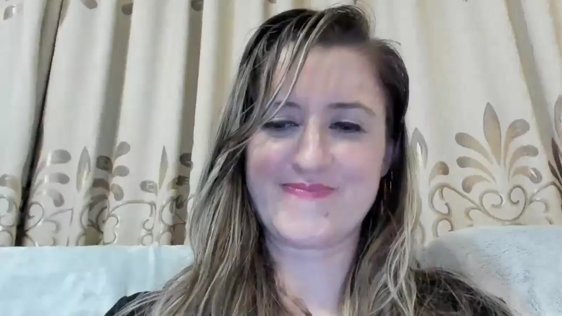 Gallery image thumbnail from BestDream's myfreecams stream on, 11/17/2024, 23:14 image 16 of 20