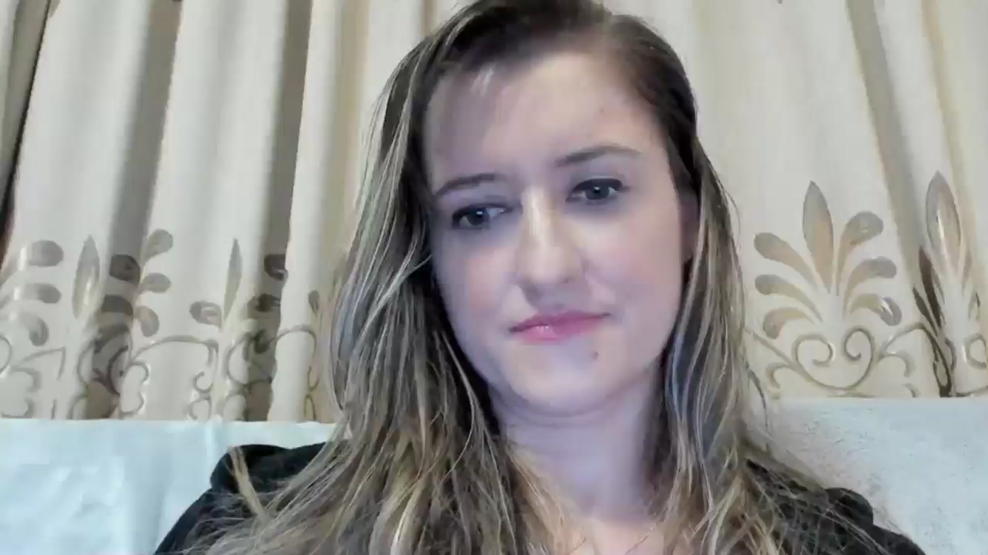 Gallery image thumbnail from BestDream's myfreecams stream on, 11/18/2024, 24:52 image 12 of 20