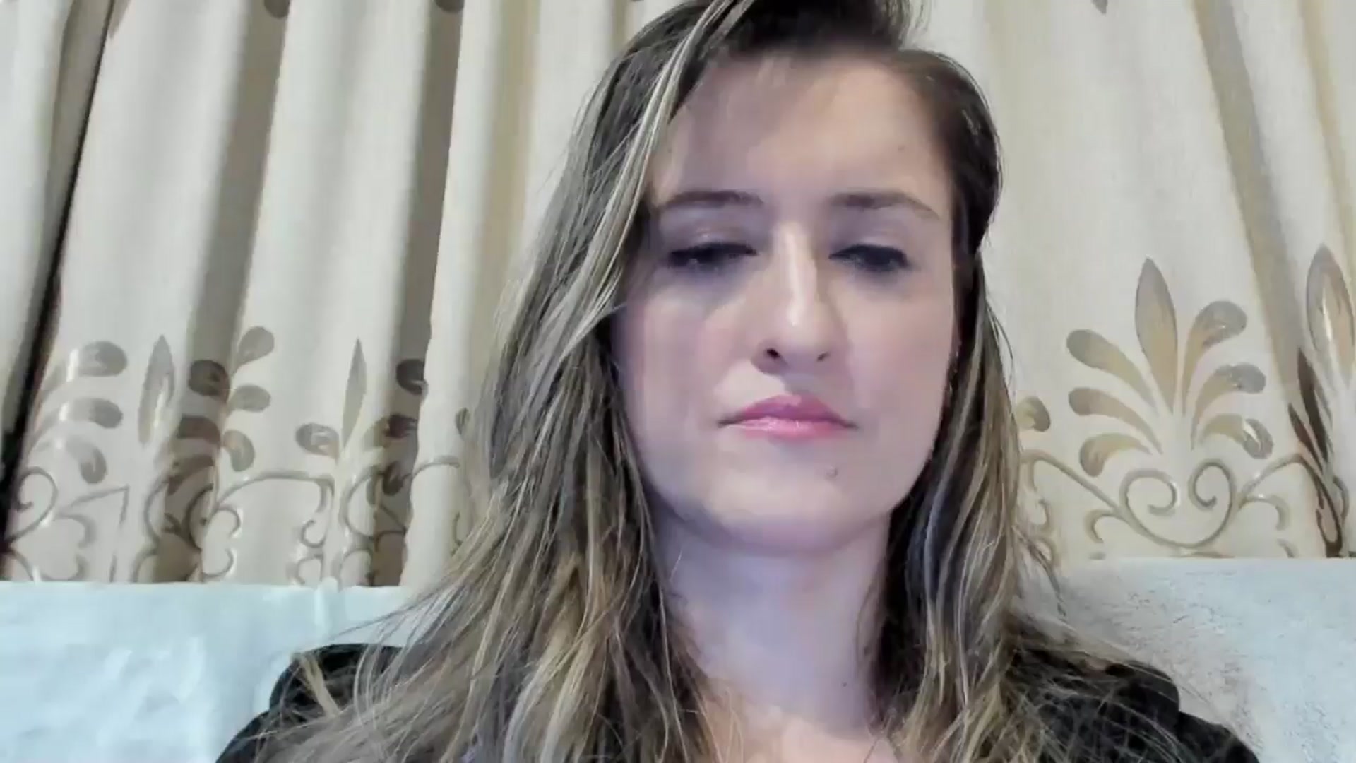 Gallery image thumbnail from BestDream's myfreecams stream on, 11/18/2024, 24:52 image 10 of 20