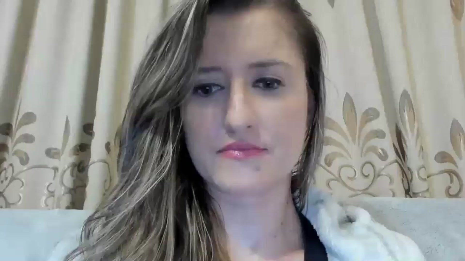 Gallery image thumbnail from BestDream's myfreecams stream on, 11/18/2024, 23:44 image 1 of 20