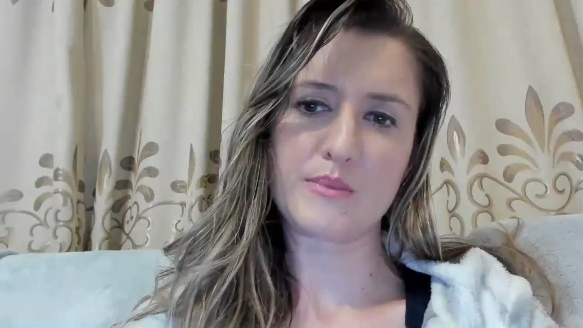 Gallery image thumbnail from BestDream's myfreecams stream on, 11/19/2024, 02:53 image 12 of 20