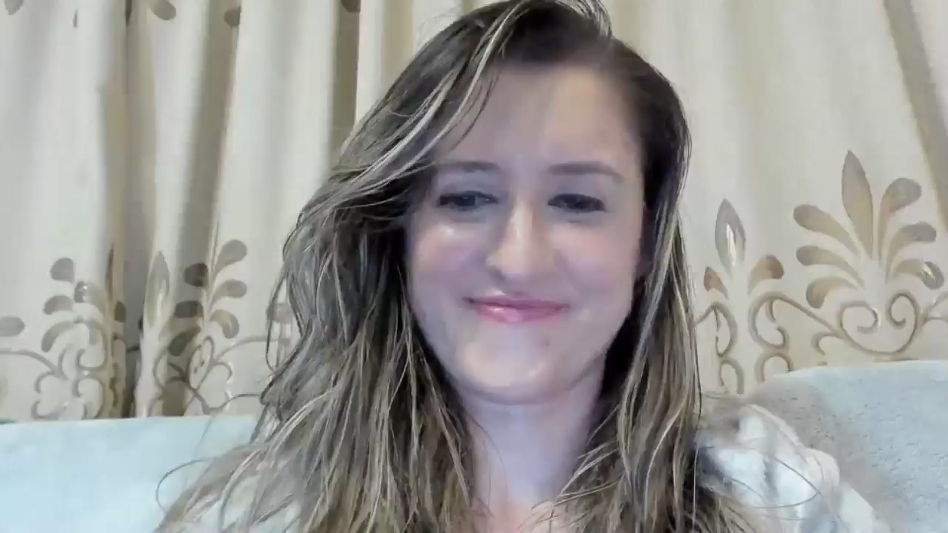 Gallery image thumbnail from BestDream's myfreecams stream on, 11/19/2024, 02:53 image 4 of 20