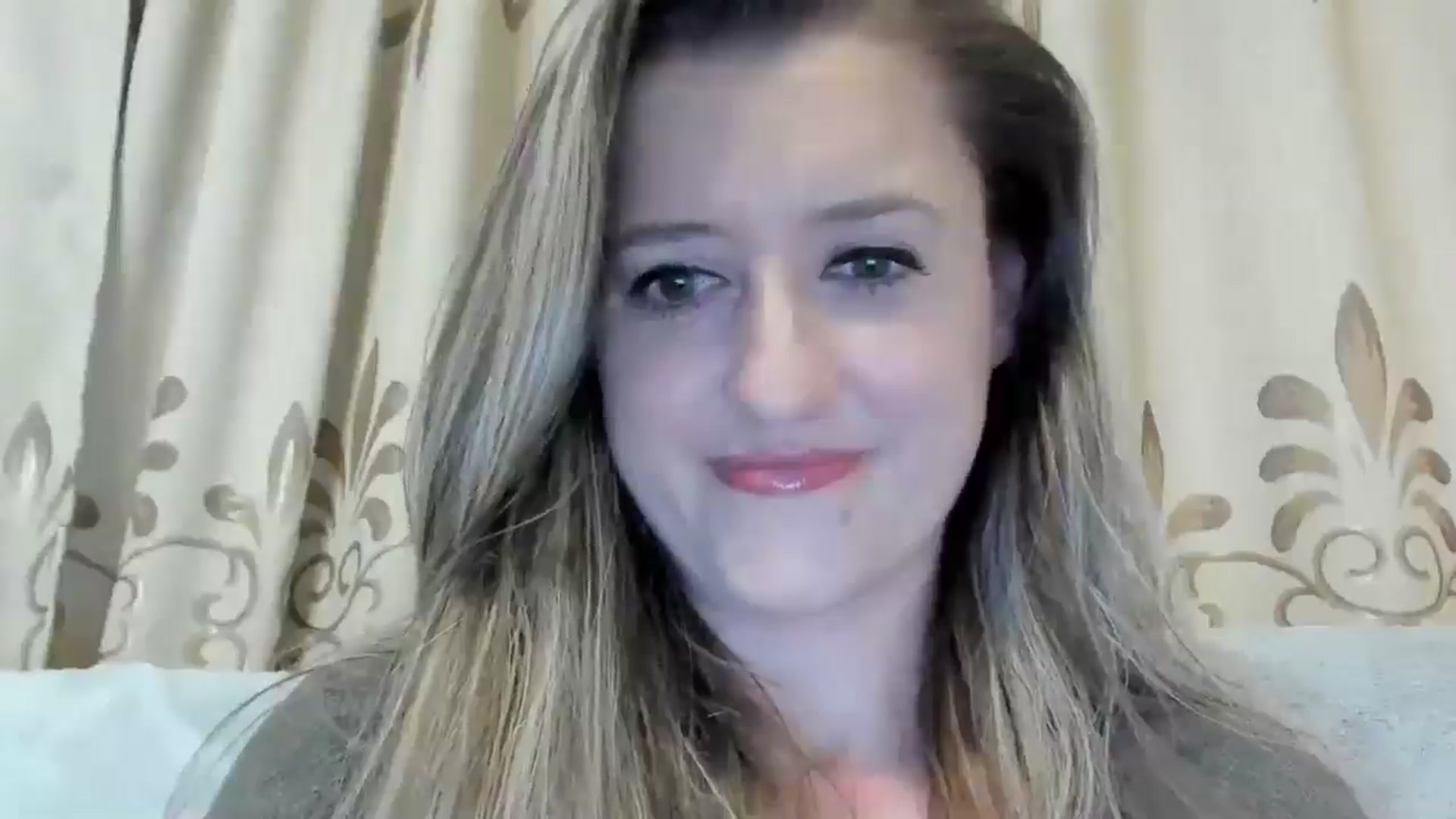 Gallery image thumbnail from BestDream's myfreecams stream on, 11/19/2024, 23:18 image 13 of 20