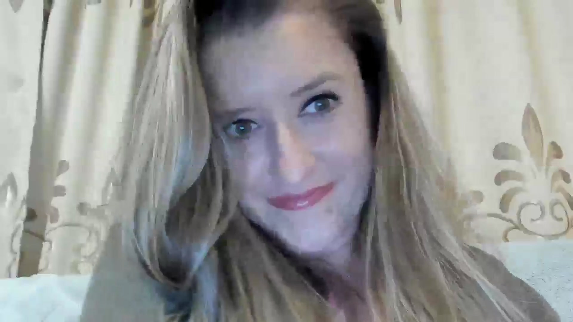 Gallery image thumbnail from BestDream's myfreecams stream on, 11/19/2024, 23:18 image 6 of 20