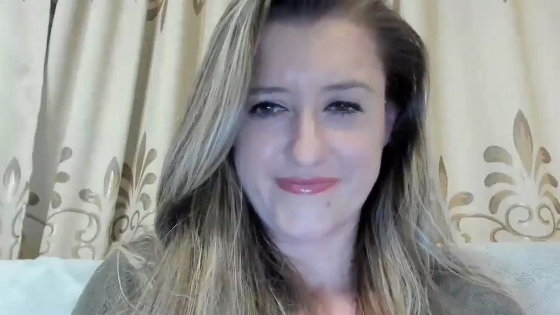 Gallery image thumbnail from BestDream's myfreecams stream on, 11/19/2024, 23:18 image 12 of 20