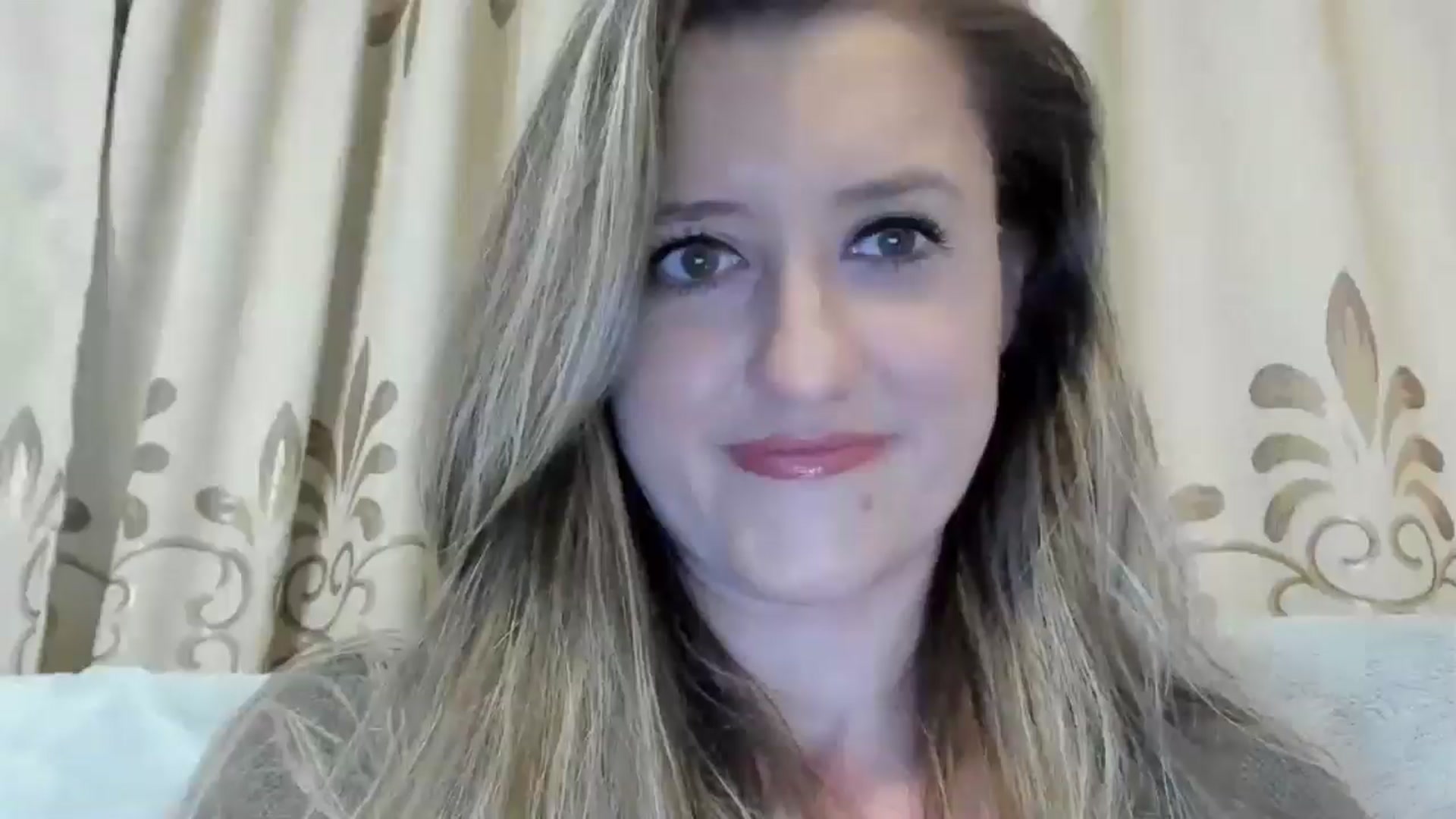Gallery image thumbnail from BestDream's myfreecams stream on, 11/19/2024, 23:18 image 9 of 20