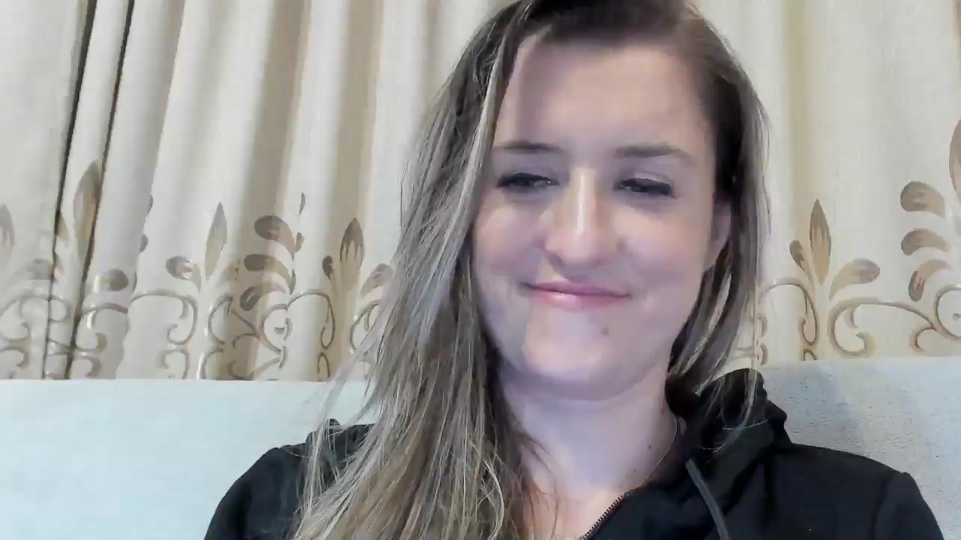 Gallery image thumbnail from BestDream's myfreecams stream on, 11/20/2024, 23:32 image 12 of 20