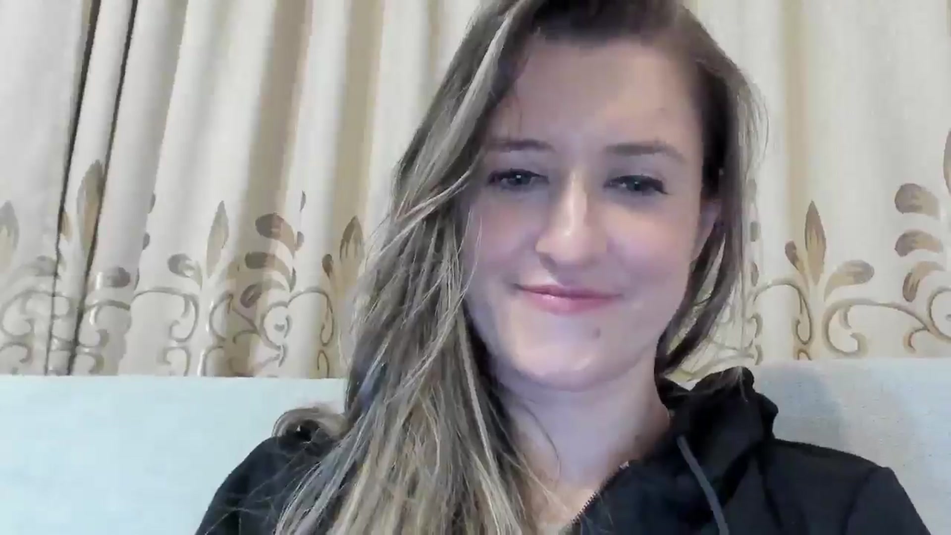 Gallery image thumbnail from BestDream's myfreecams stream on, 11/20/2024, 23:32 image 6 of 20