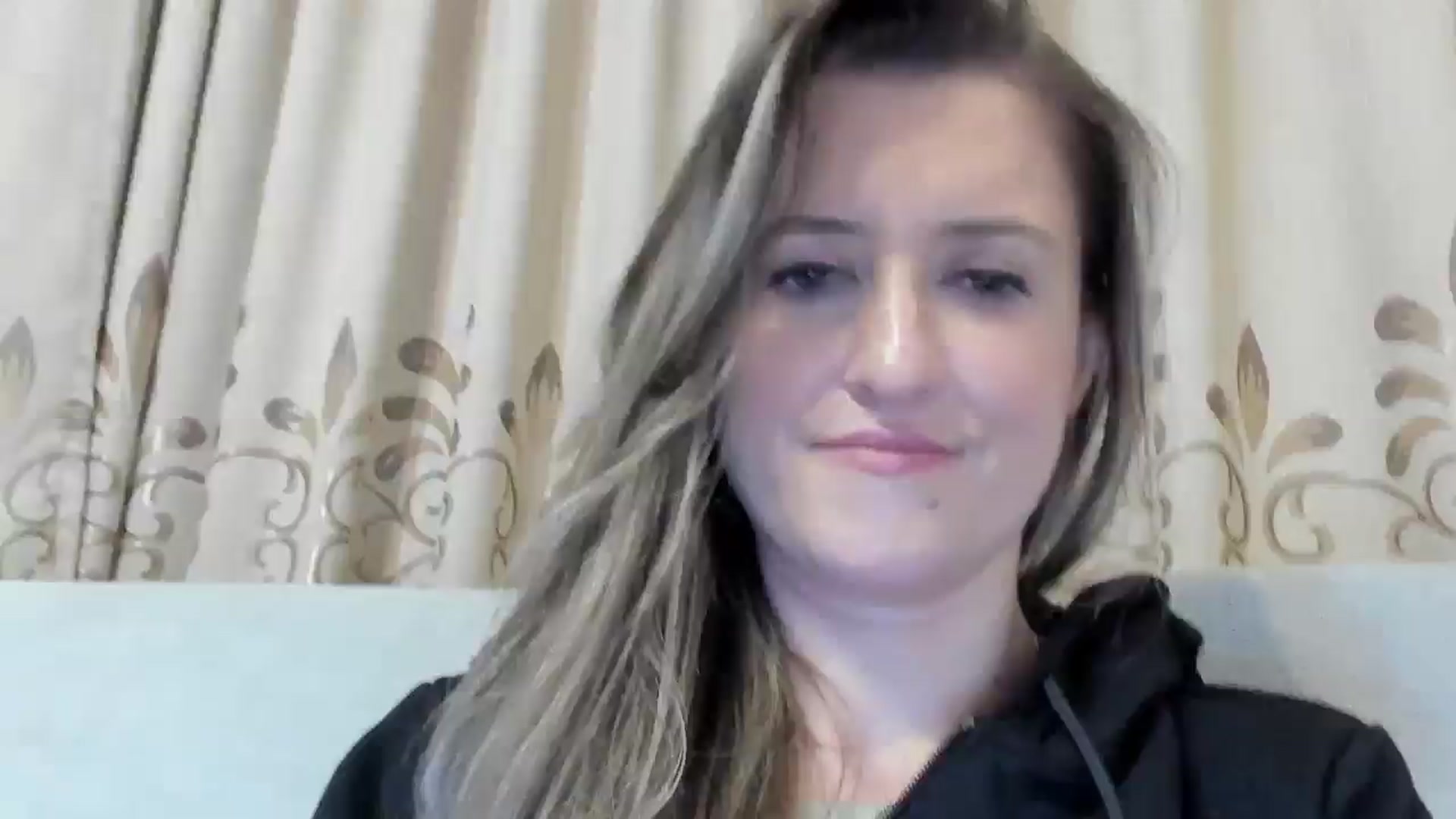 Gallery image thumbnail from BestDream's myfreecams stream on, 11/20/2024, 23:32 image 9 of 20