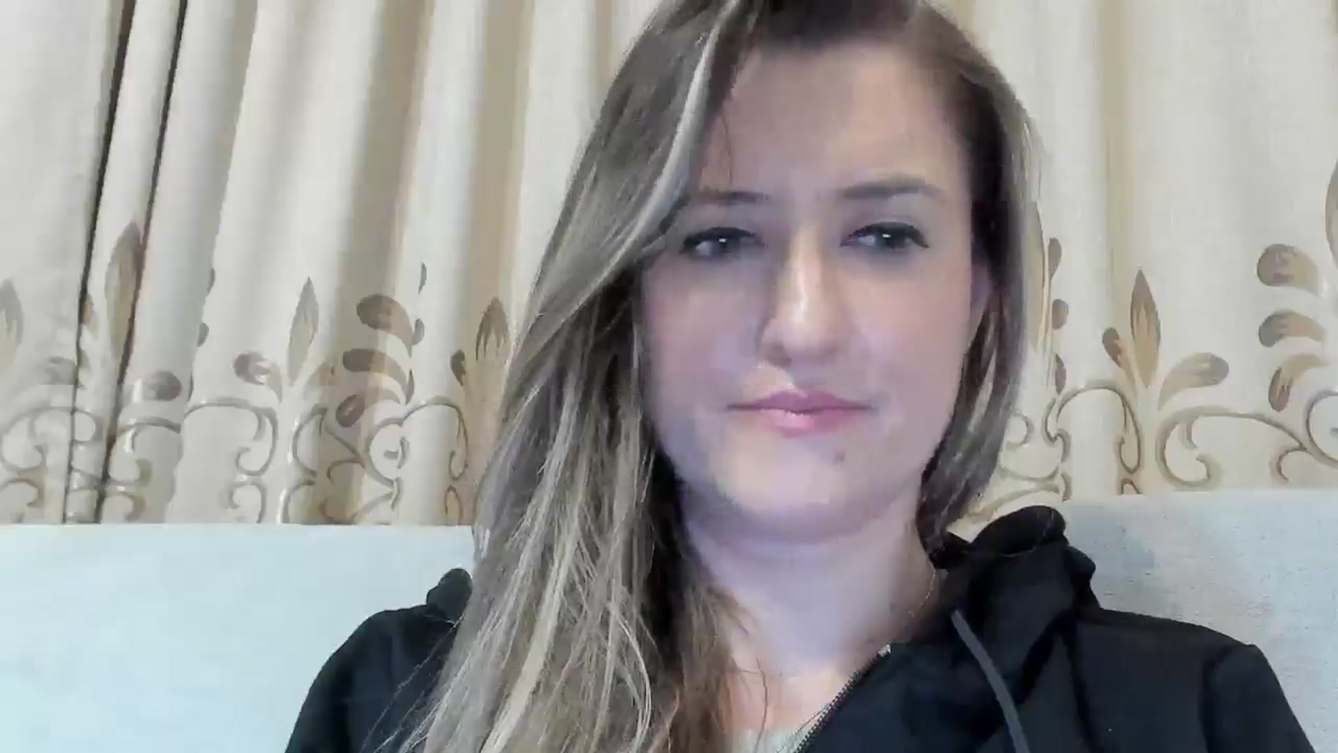 Gallery image thumbnail from BestDream's myfreecams stream on, 11/20/2024, 23:32 image 10 of 20