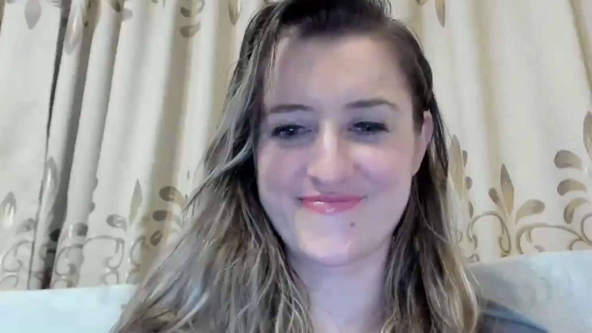 Gallery image thumbnail from BestDream's myfreecams stream on, 11/21/2024, 22:50 image 8 of 20