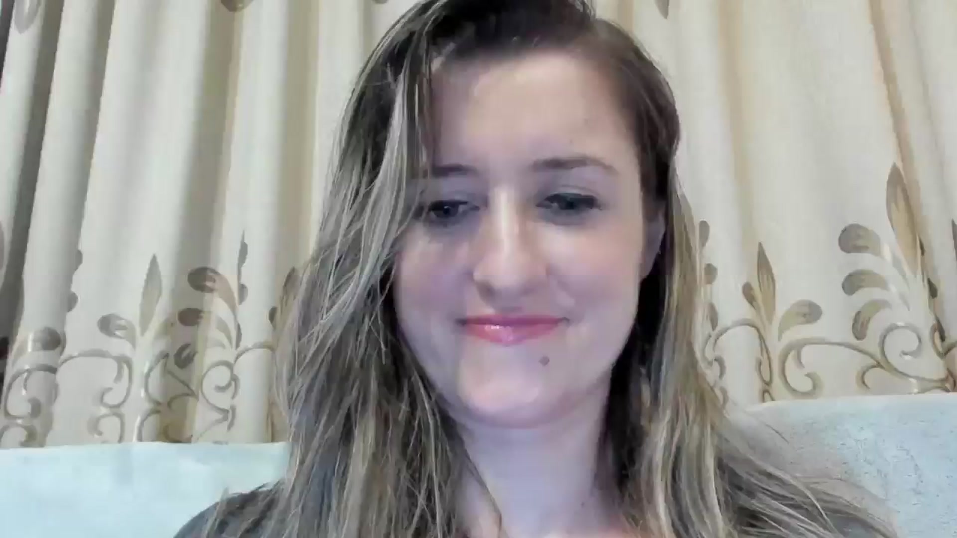 Gallery image thumbnail from BestDream's myfreecams stream on, 11/21/2024, 23:56 image 6 of 20