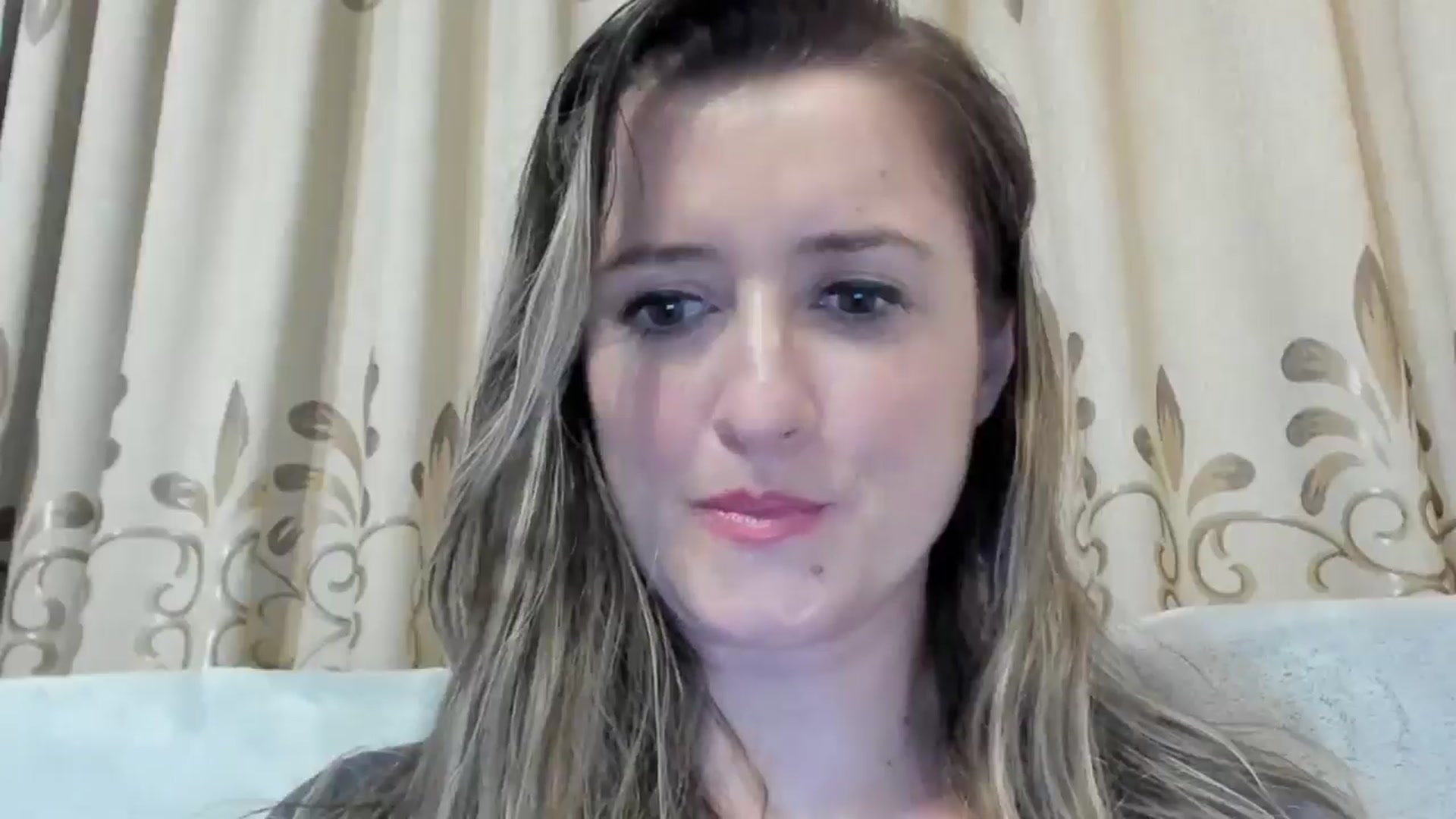 Gallery image thumbnail from BestDream's myfreecams stream on, 11/21/2024, 23:56 image 7 of 20