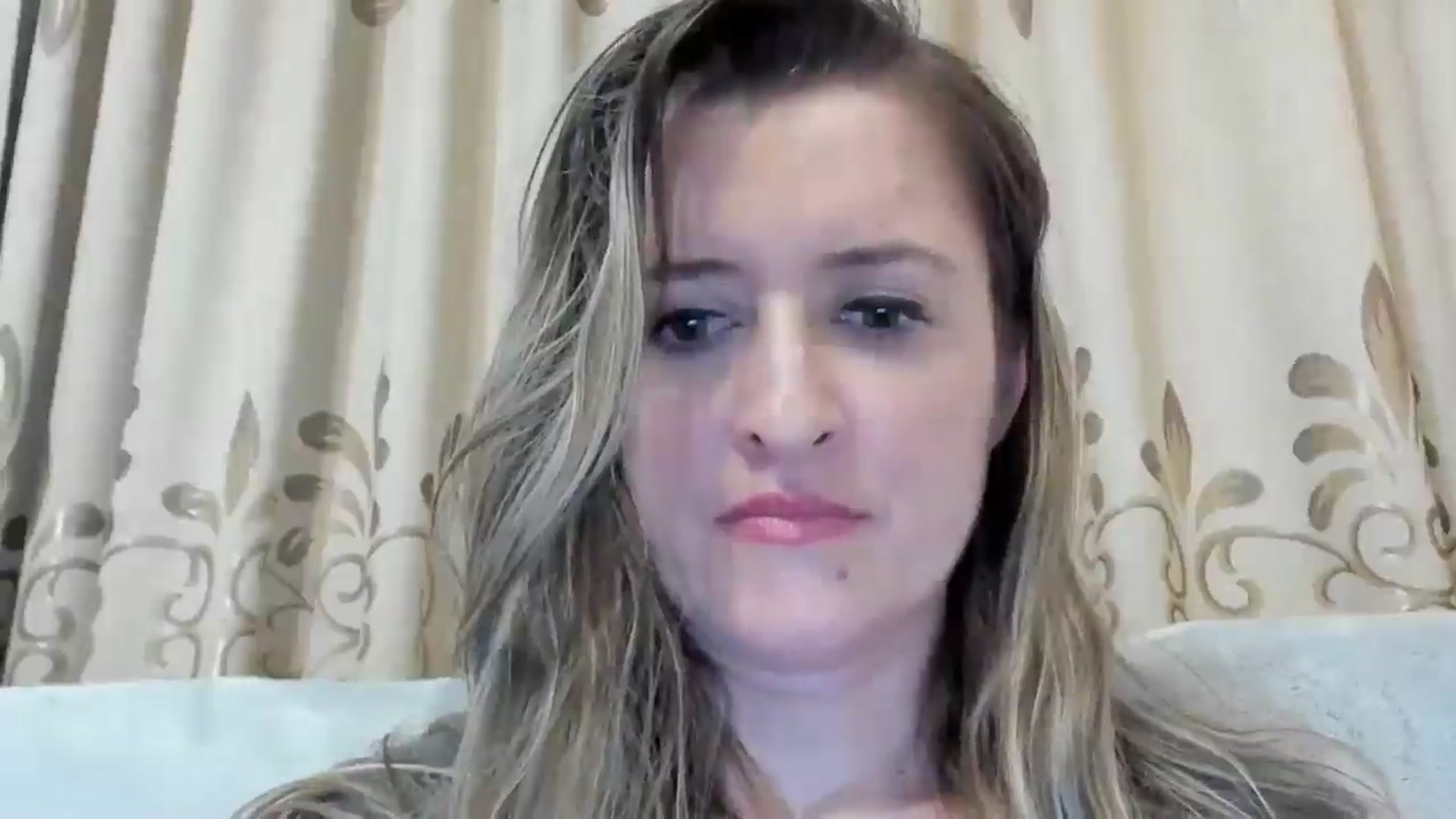 Gallery image thumbnail from BestDream's myfreecams stream on, 11/21/2024, 23:56 image 18 of 20
