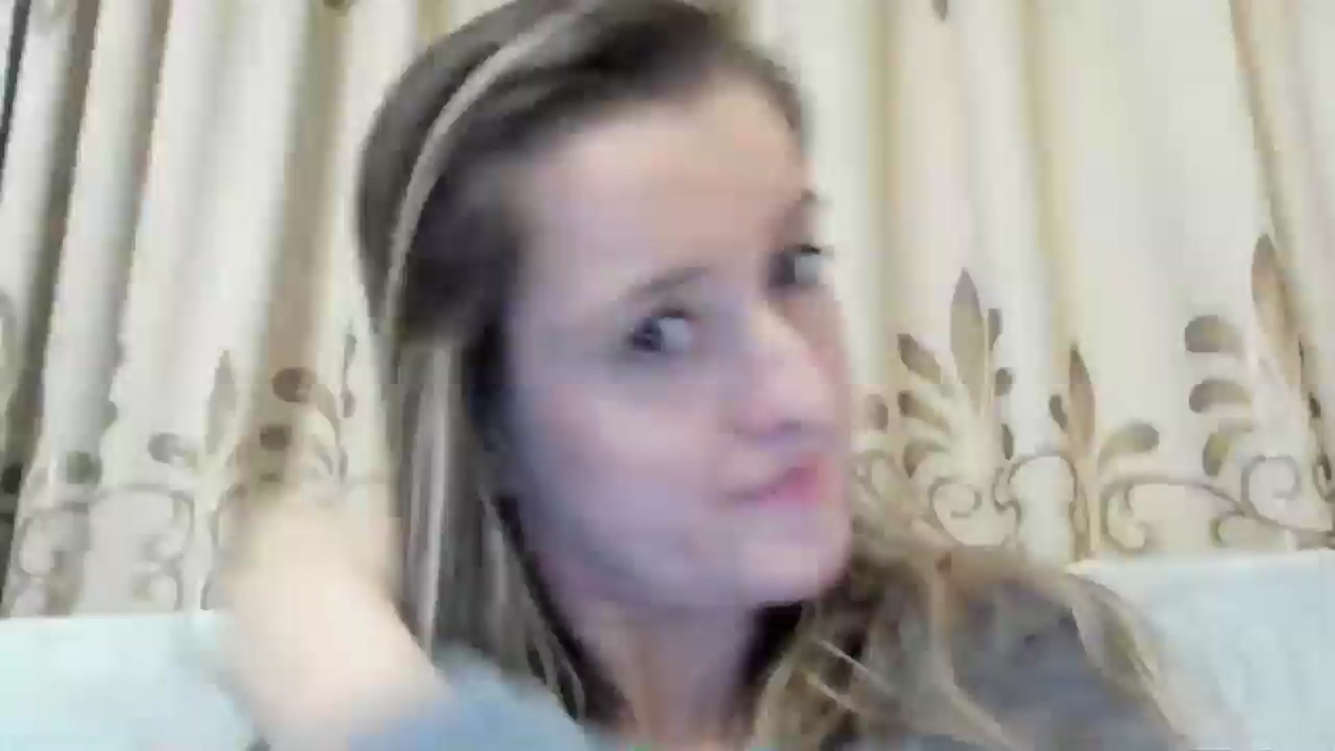 Gallery image thumbnail from BestDream's myfreecams stream on, 11/21/2024, 23:56 image 4 of 20
