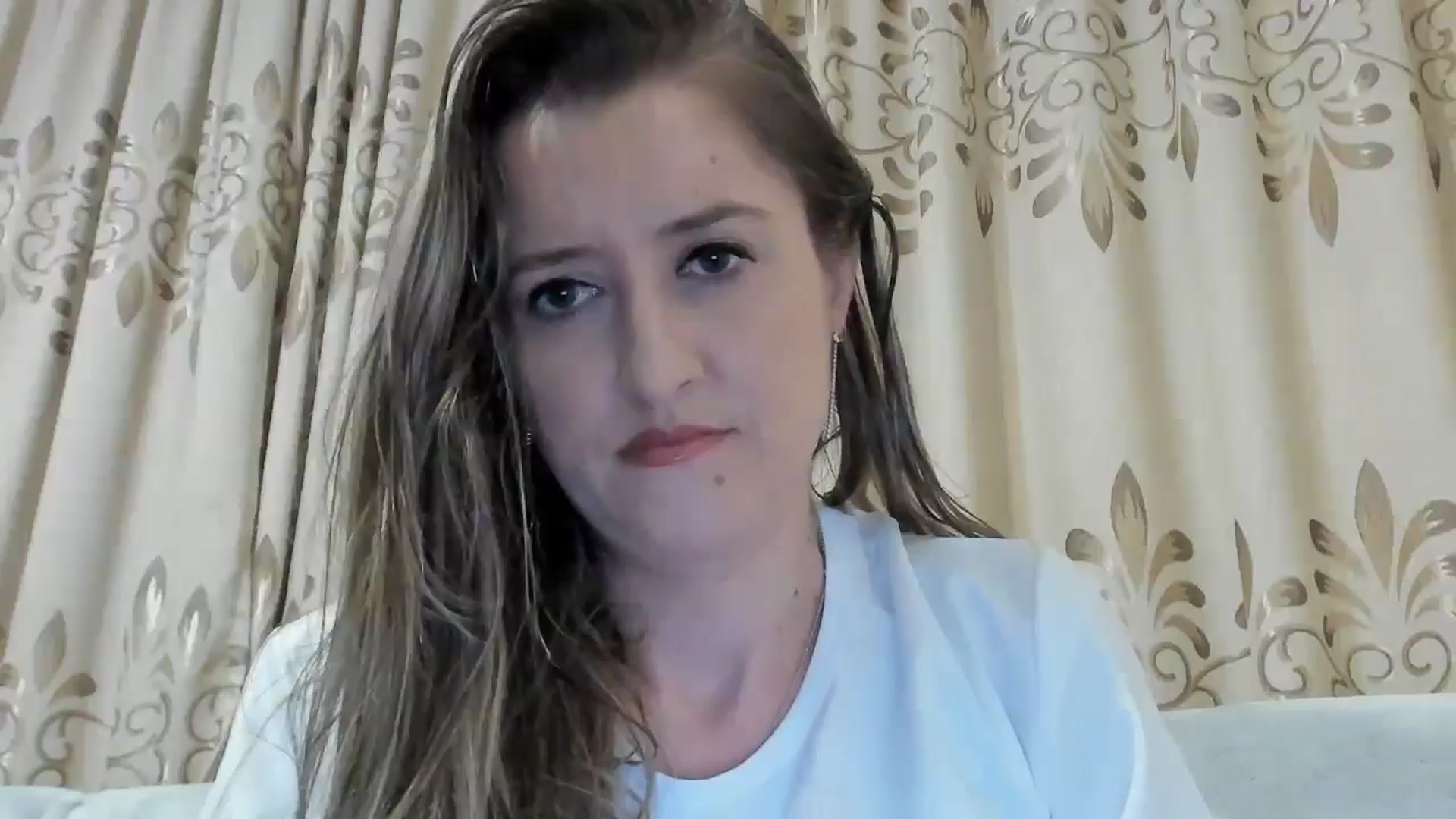 Gallery image thumbnail from BestDream's myfreecams stream on, 11/22/2024, 20:13 image 1 of 20