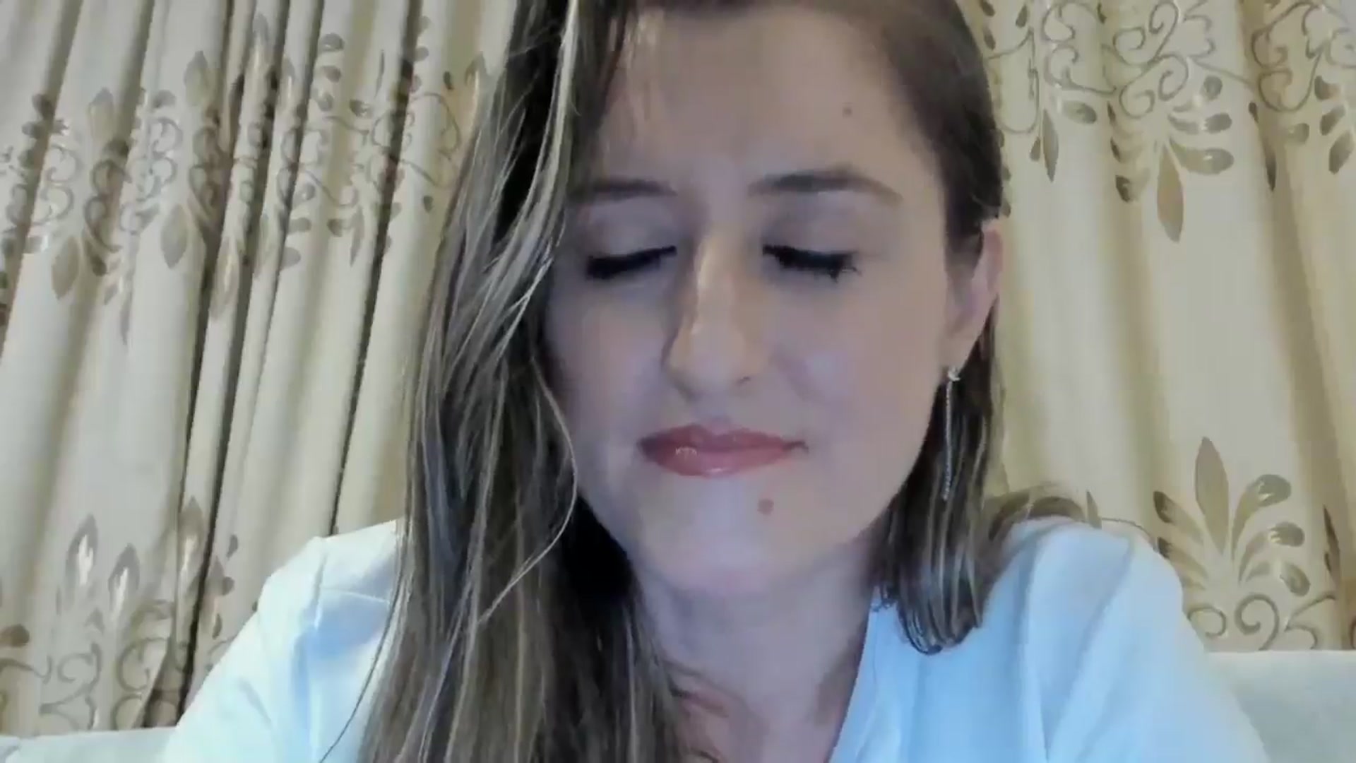 Gallery image thumbnail from BestDream's myfreecams stream on, 11/22/2024, 20:35 image 19 of 20