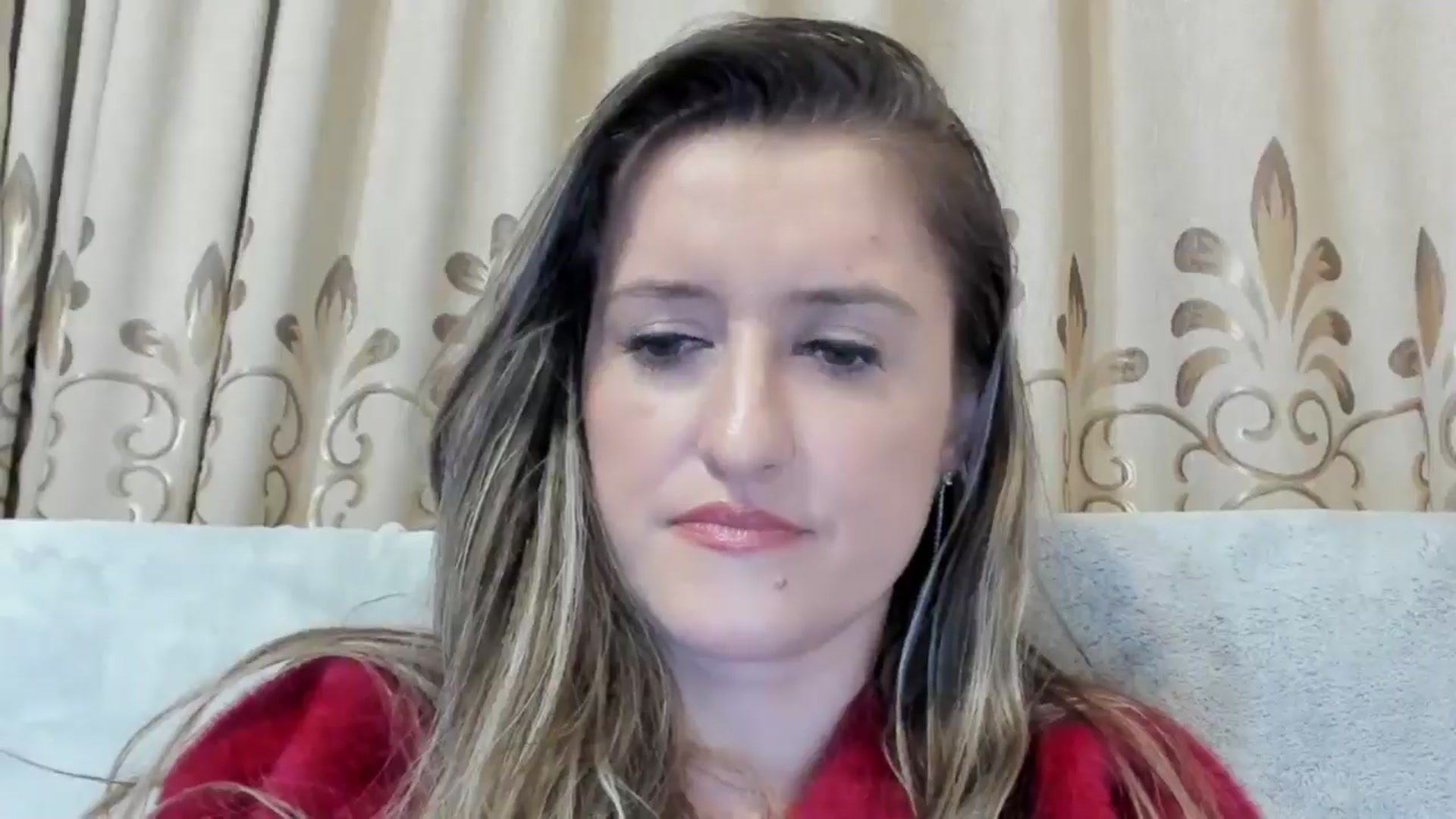 Gallery image thumbnail from BestDream's myfreecams stream on, 11/22/2024, 21:41 image 14 of 20