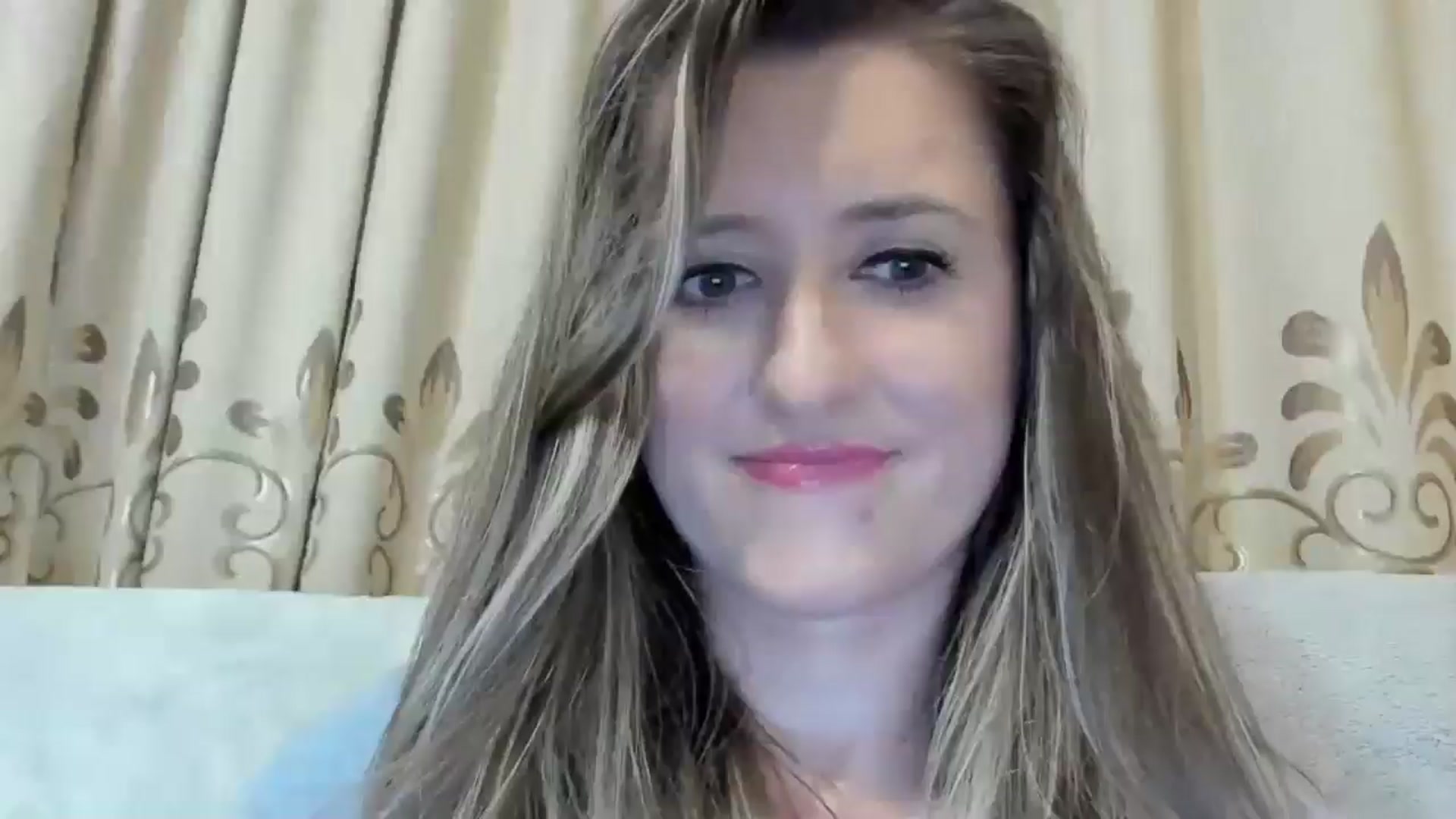 Gallery image thumbnail from BestDream's myfreecams stream on, 11/24/2024, 24:25 image 18 of 20