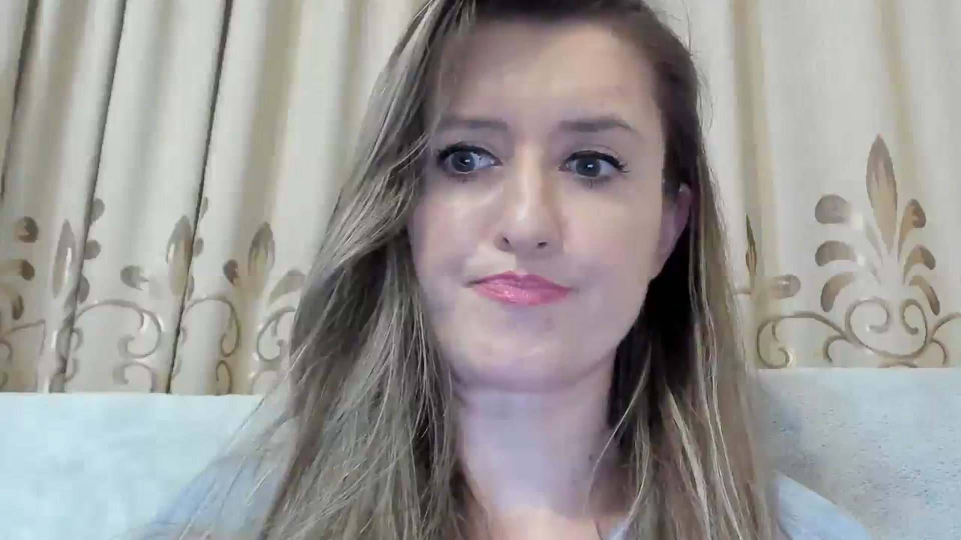Gallery image thumbnail from BestDream's myfreecams stream on, 11/24/2024, 24:25 image 4 of 20