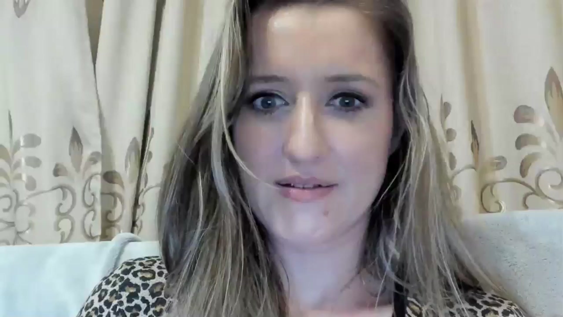 Gallery image thumbnail from BestDream's myfreecams stream on, 11/24/2024, 23:59 image 1 of 20