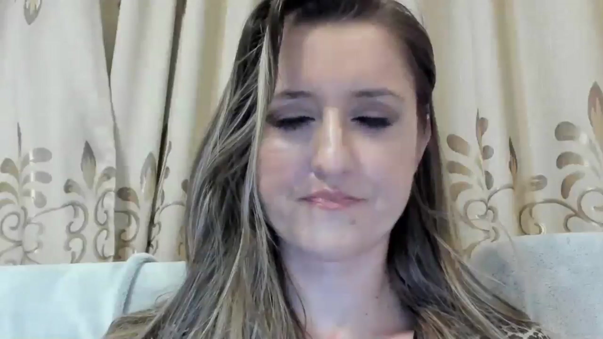 Gallery image thumbnail from BestDream's myfreecams stream on, 11/24/2024, 23:59 image 15 of 20