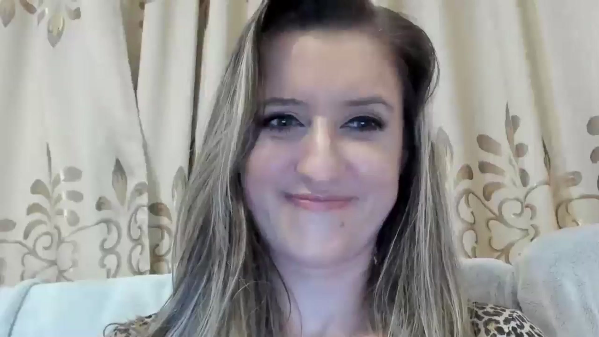 Gallery image thumbnail from BestDream's myfreecams stream on, 11/25/2024, 24:31 image 18 of 20