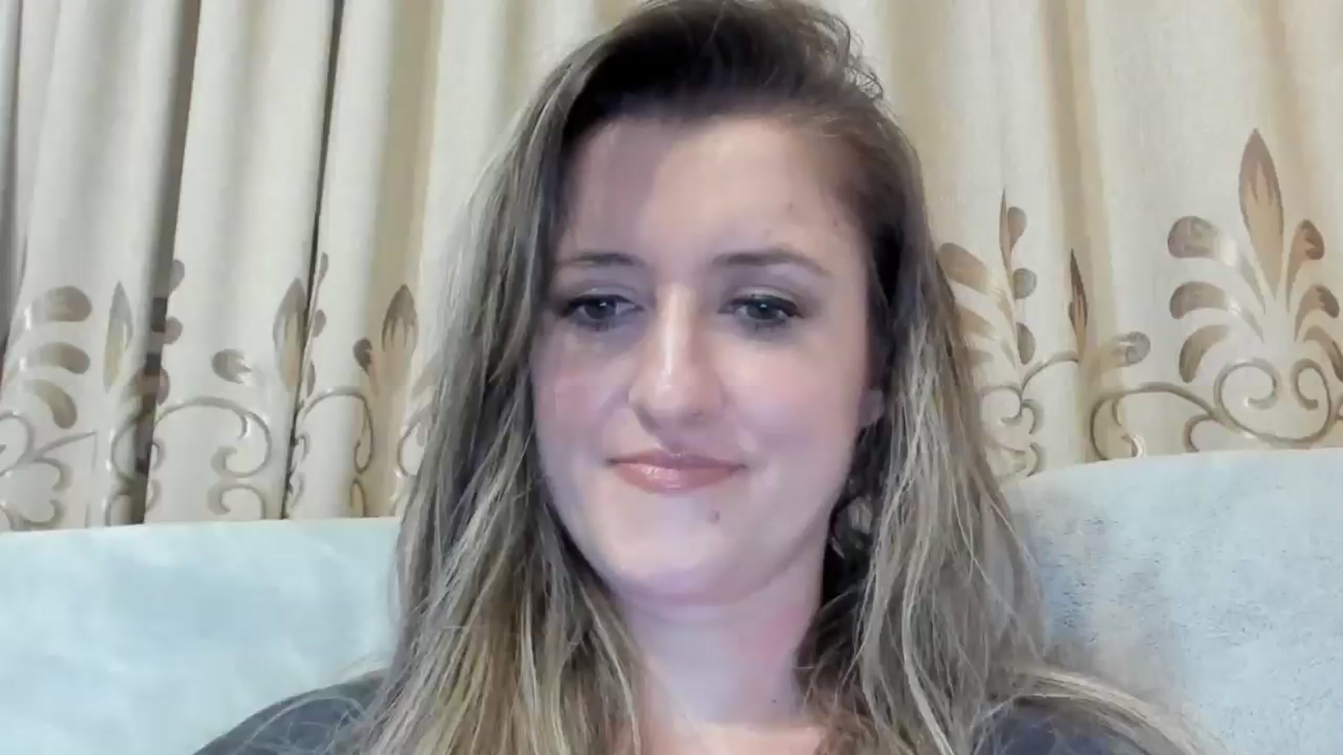 Gallery image thumbnail from BestDream's myfreecams stream on, 11/25/2024, 23:52 image 15 of 20