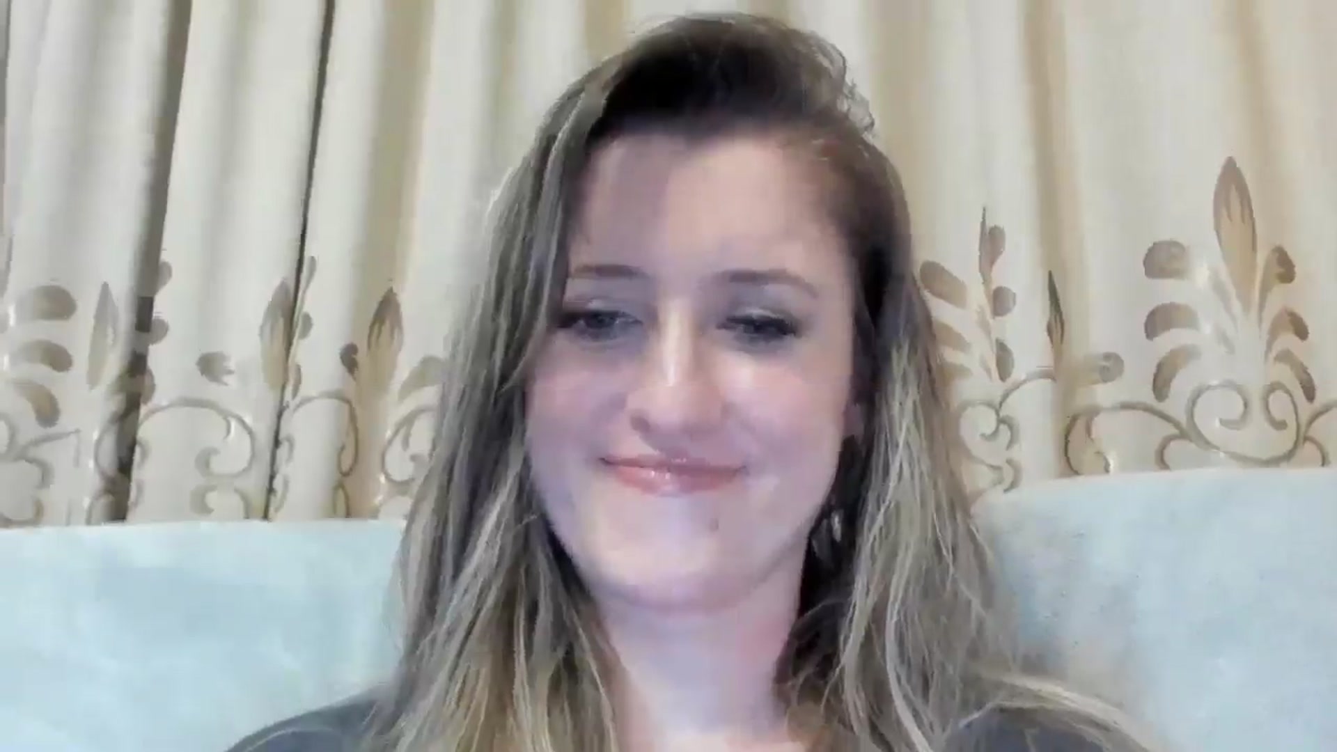 Gallery image thumbnail from BestDream's myfreecams stream on, 11/25/2024, 23:52 image 17 of 20
