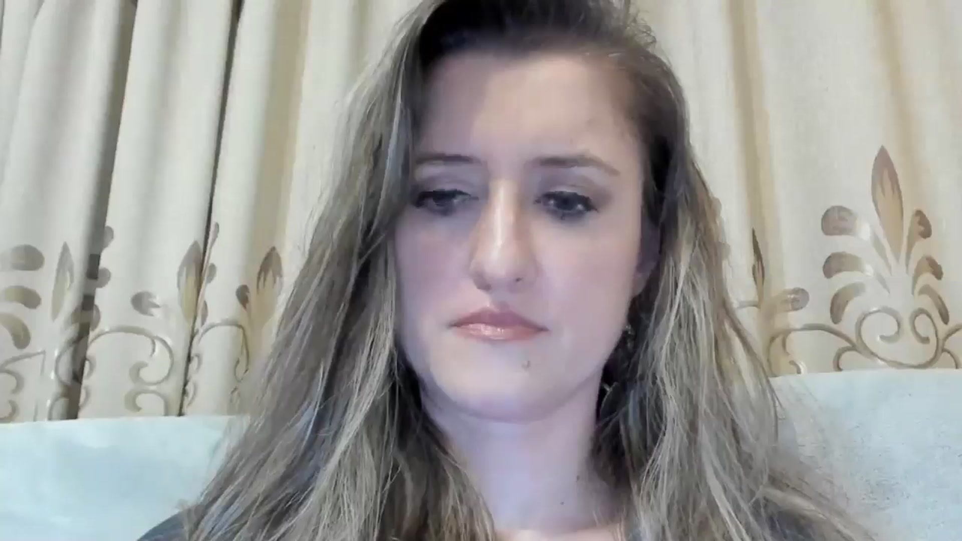 Gallery image thumbnail from BestDream's myfreecams stream on, 11/25/2024, 23:52 image 4 of 20