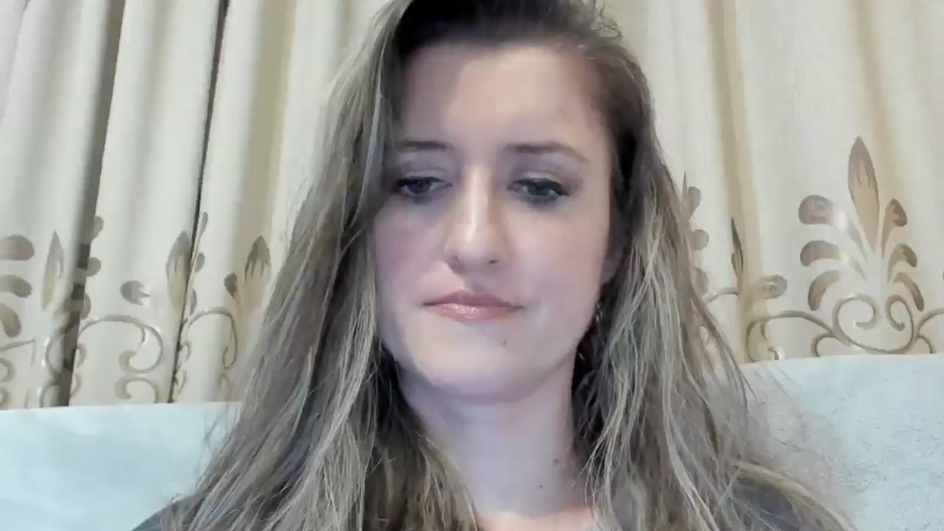 Gallery image thumbnail from BestDream's myfreecams stream on, 11/25/2024, 23:52 image 6 of 20