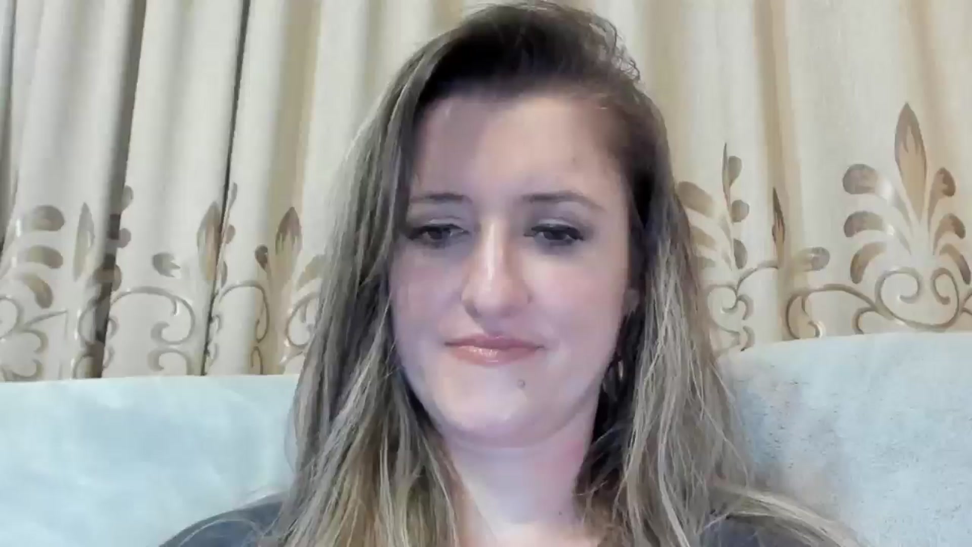 Gallery image thumbnail from BestDream's myfreecams stream on, 11/25/2024, 23:52 image 16 of 20