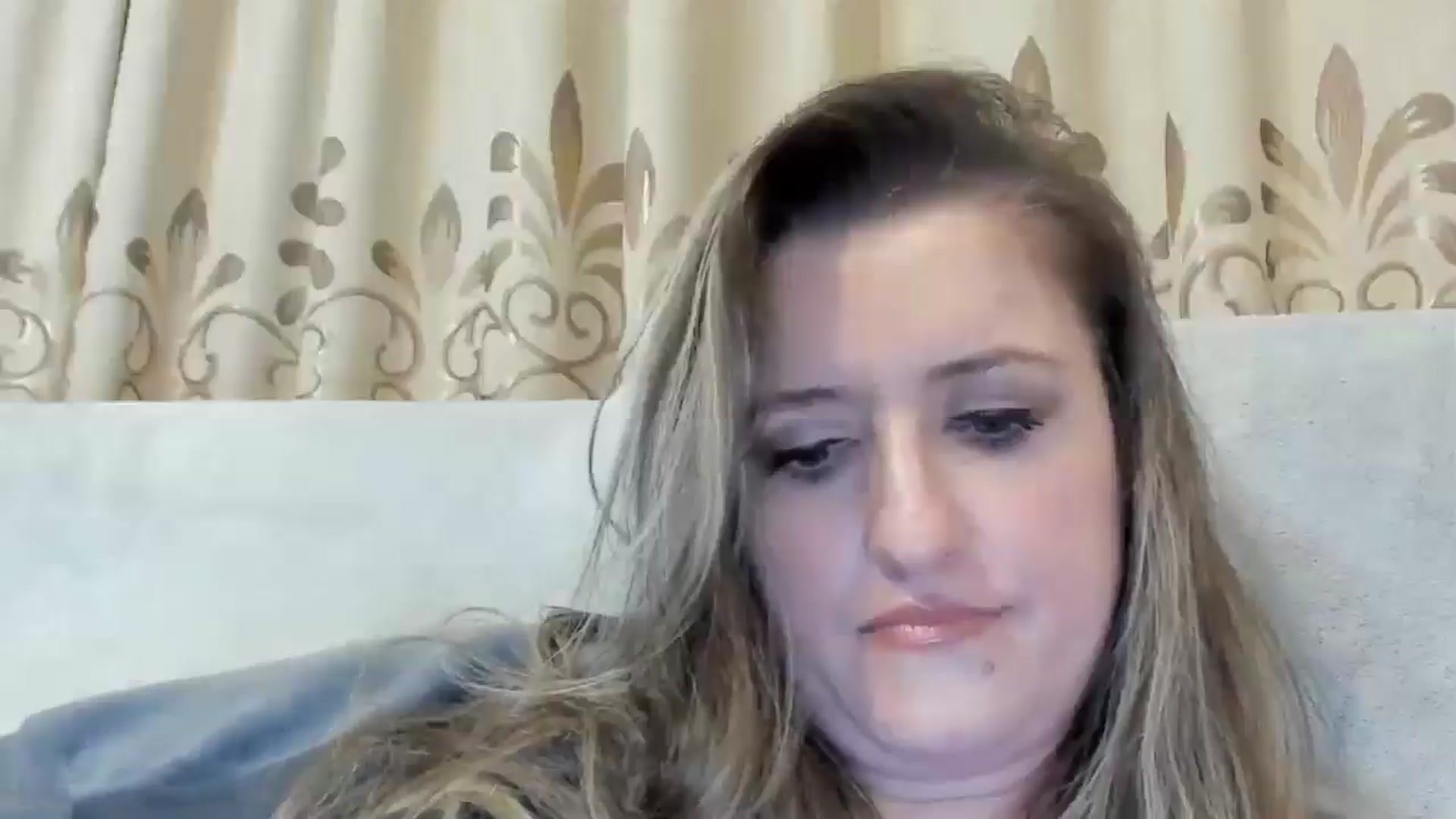 Gallery image thumbnail from BestDream's myfreecams stream on, 11/26/2024, 24:11 image 10 of 20
