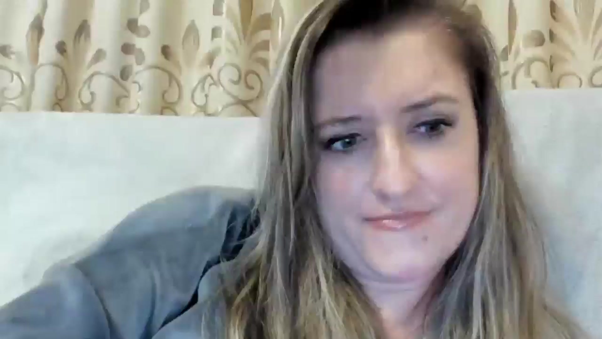 Gallery image thumbnail from BestDream's myfreecams stream on, 11/26/2024, 24:11 image 6 of 20
