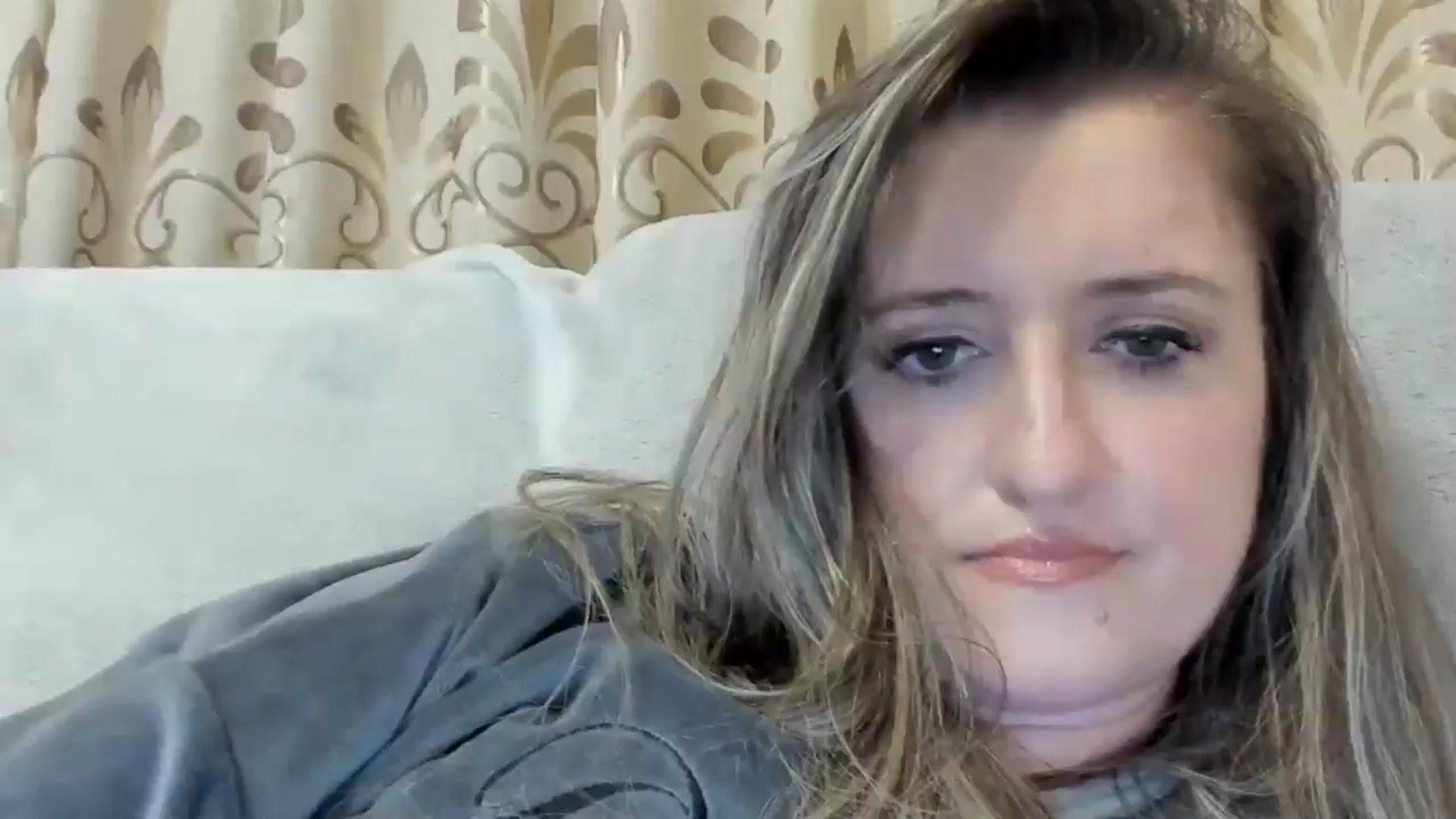 Gallery image thumbnail from BestDream's myfreecams stream on, 11/26/2024, 01:32 image 3 of 20