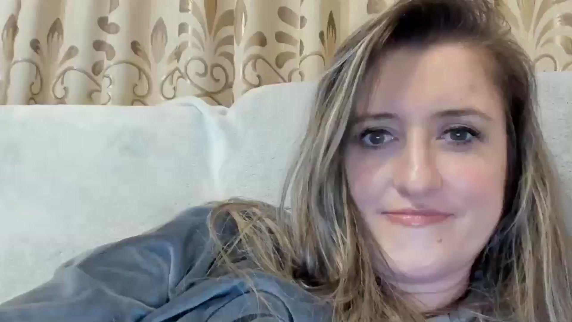 Gallery image thumbnail from BestDream's myfreecams stream on, 11/26/2024, 01:32 image 9 of 20