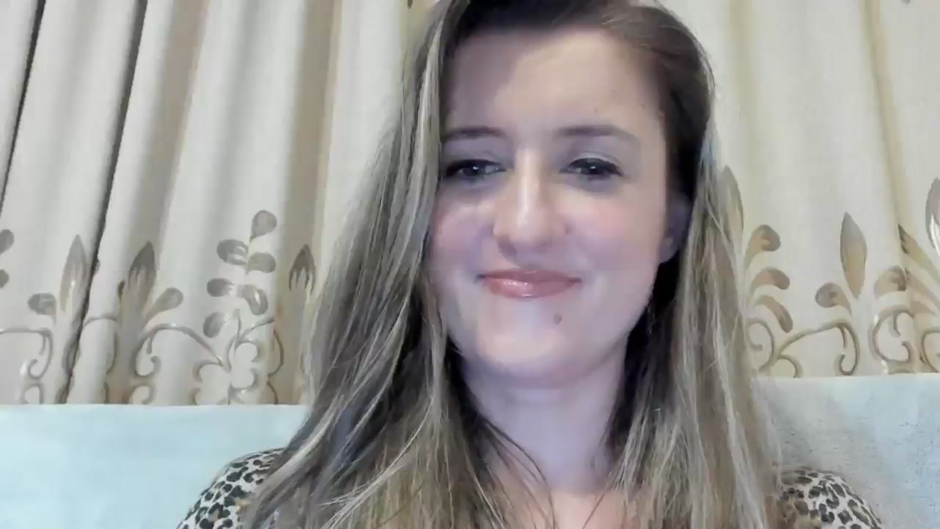 Gallery image thumbnail from BestDream's myfreecams stream on, 11/28/2024, 24:19 image 7 of 20