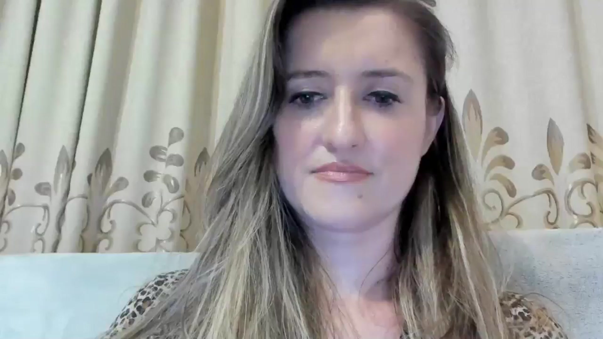 Gallery image thumbnail from BestDream's myfreecams stream on, 11/28/2024, 02:48 image 3 of 20