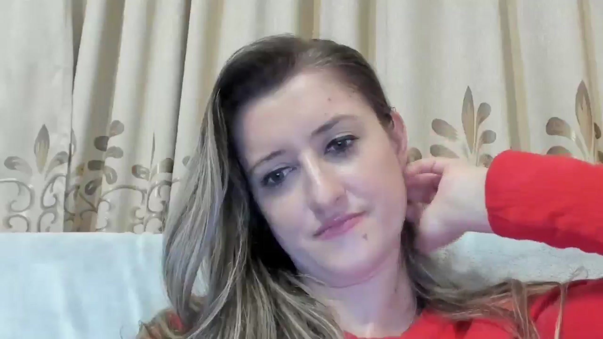 Gallery image thumbnail from BestDream's myfreecams stream on, 11/29/2024, 01:04 image 19 of 20