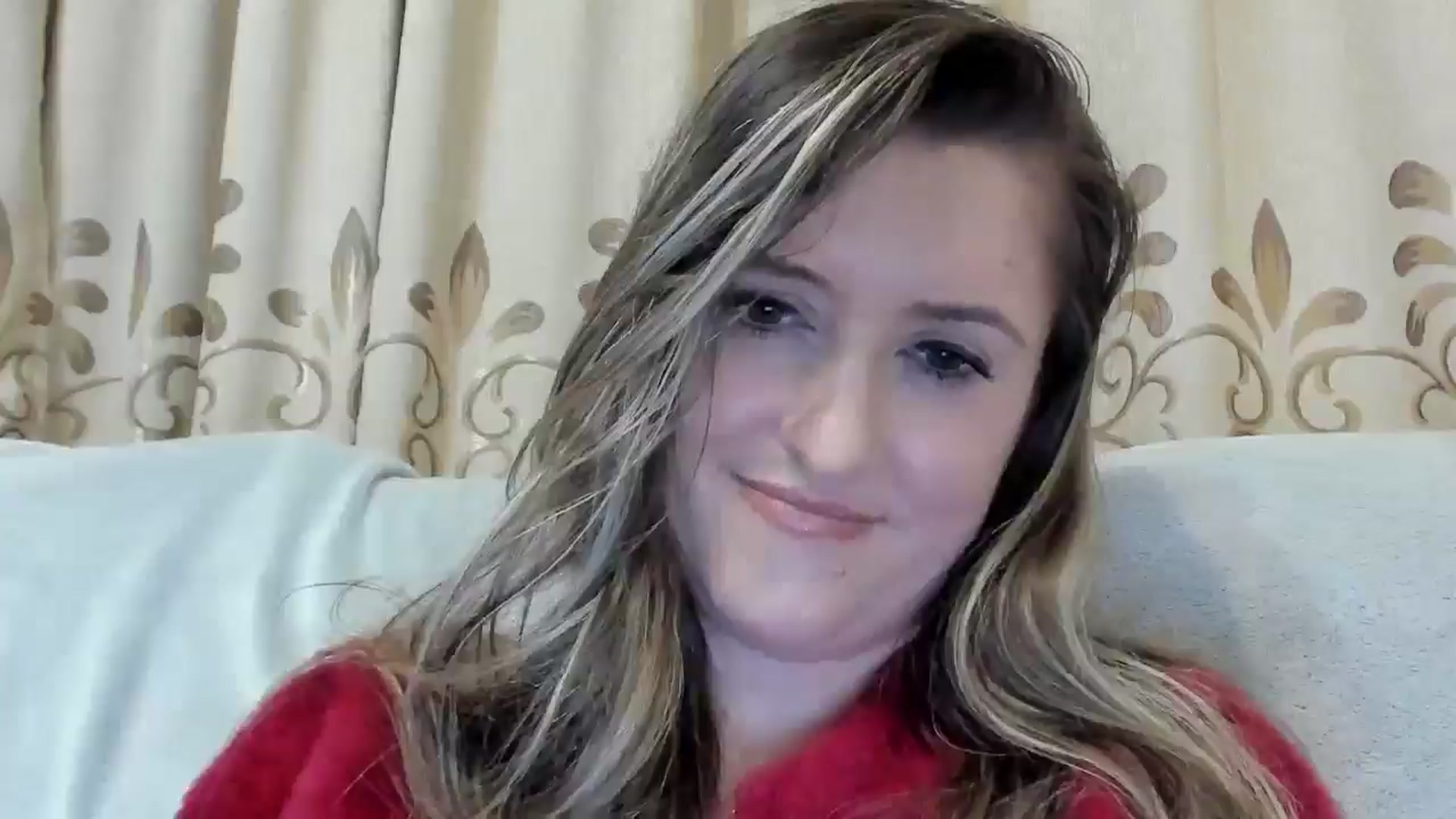 Gallery image thumbnail from BestDream's myfreecams stream on, 11/30/2024, 24:17 image 2 of 20