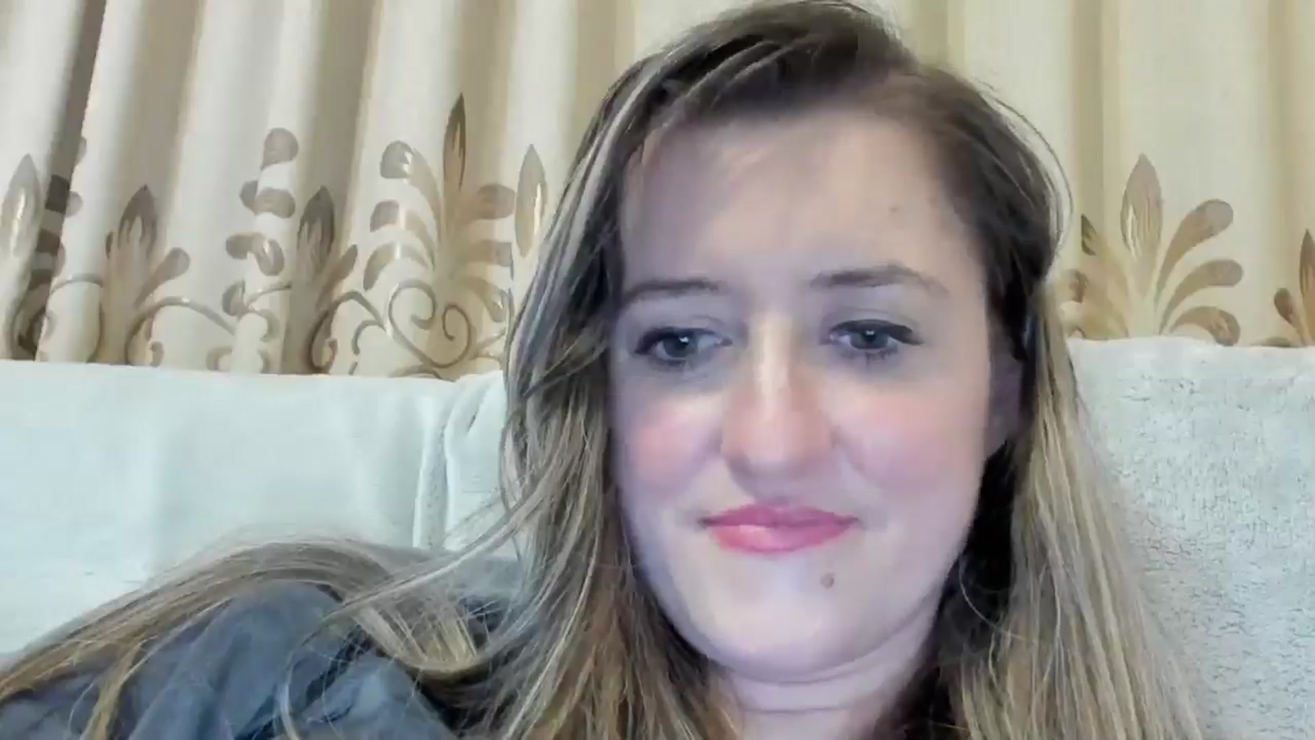 Gallery image thumbnail from BestDream's myfreecams stream on, 12/02/2024, 24:53 image 19 of 20