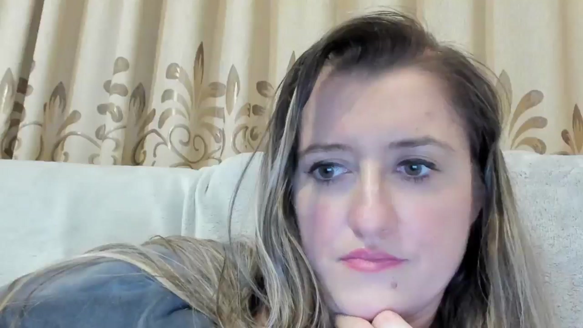 Gallery image thumbnail from BestDream's myfreecams stream on, 12/02/2024, 01:53 image 4 of 20