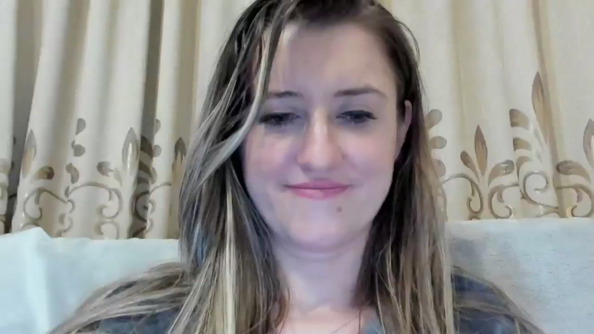 Gallery image thumbnail from BestDream's myfreecams stream on, 12/02/2024, 03:31 image 6 of 20
