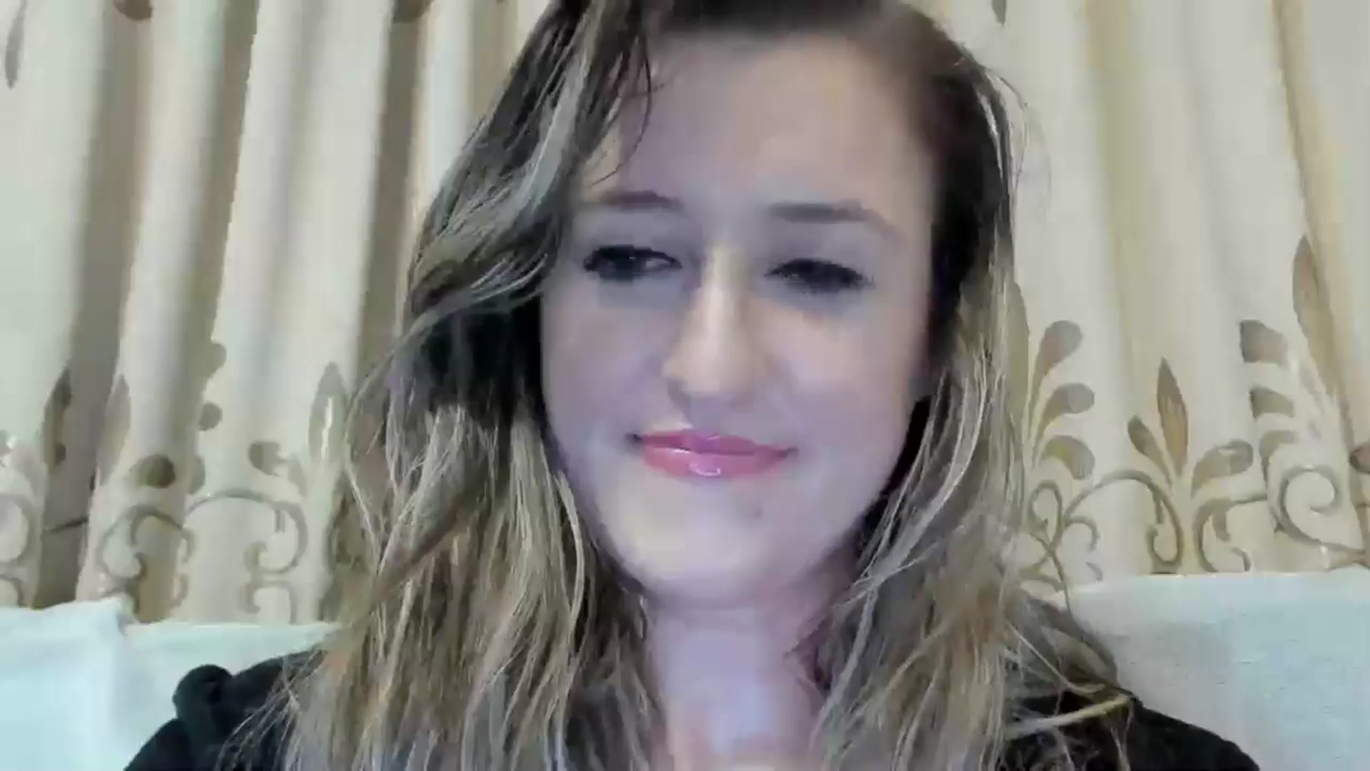 Gallery image thumbnail from BestDream's myfreecams stream on, 12/02/2024, 23:51 image 7 of 20