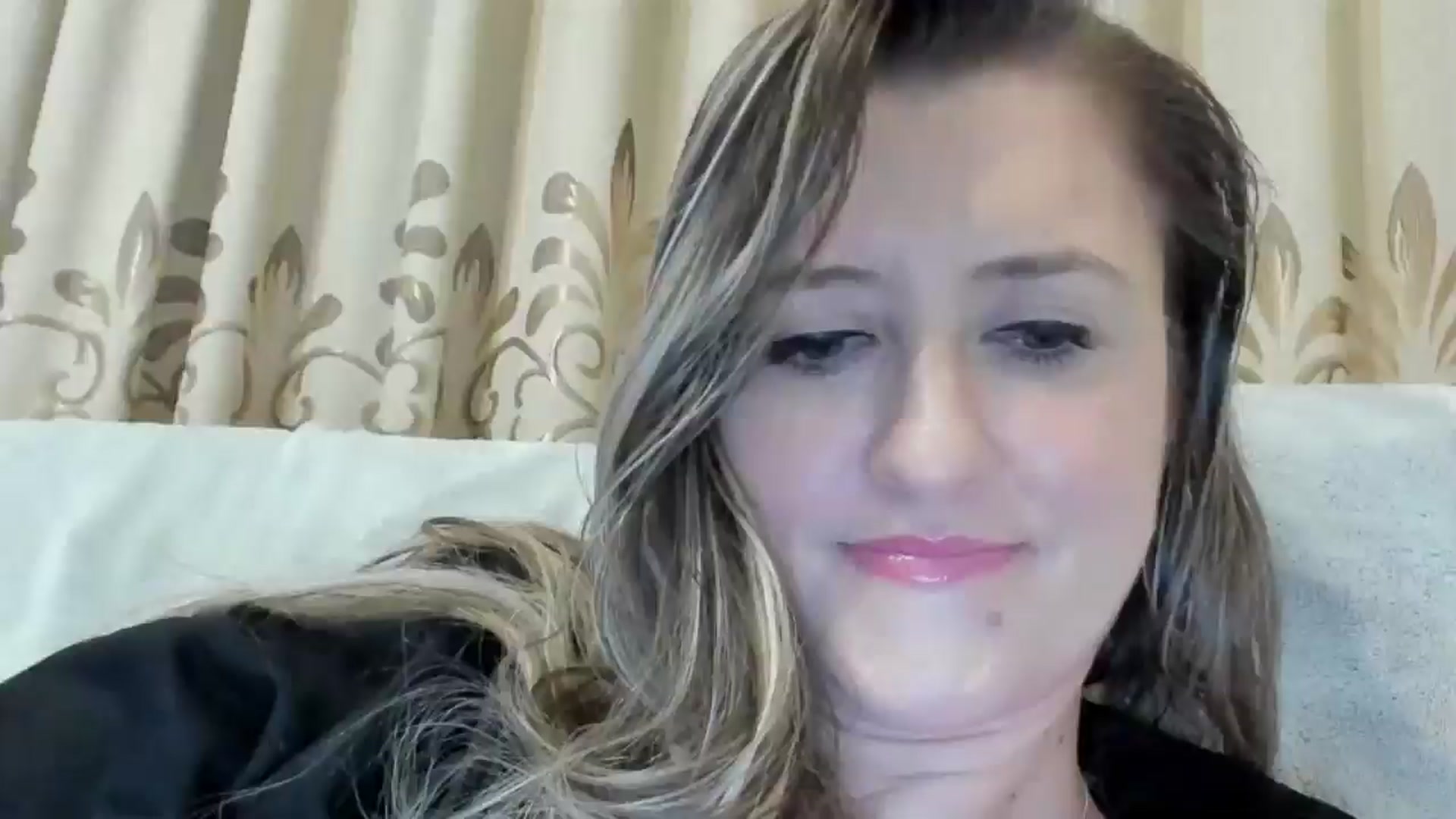 Gallery image thumbnail from BestDream's myfreecams stream on, 12/03/2024, 02:10 image 1 of 20
