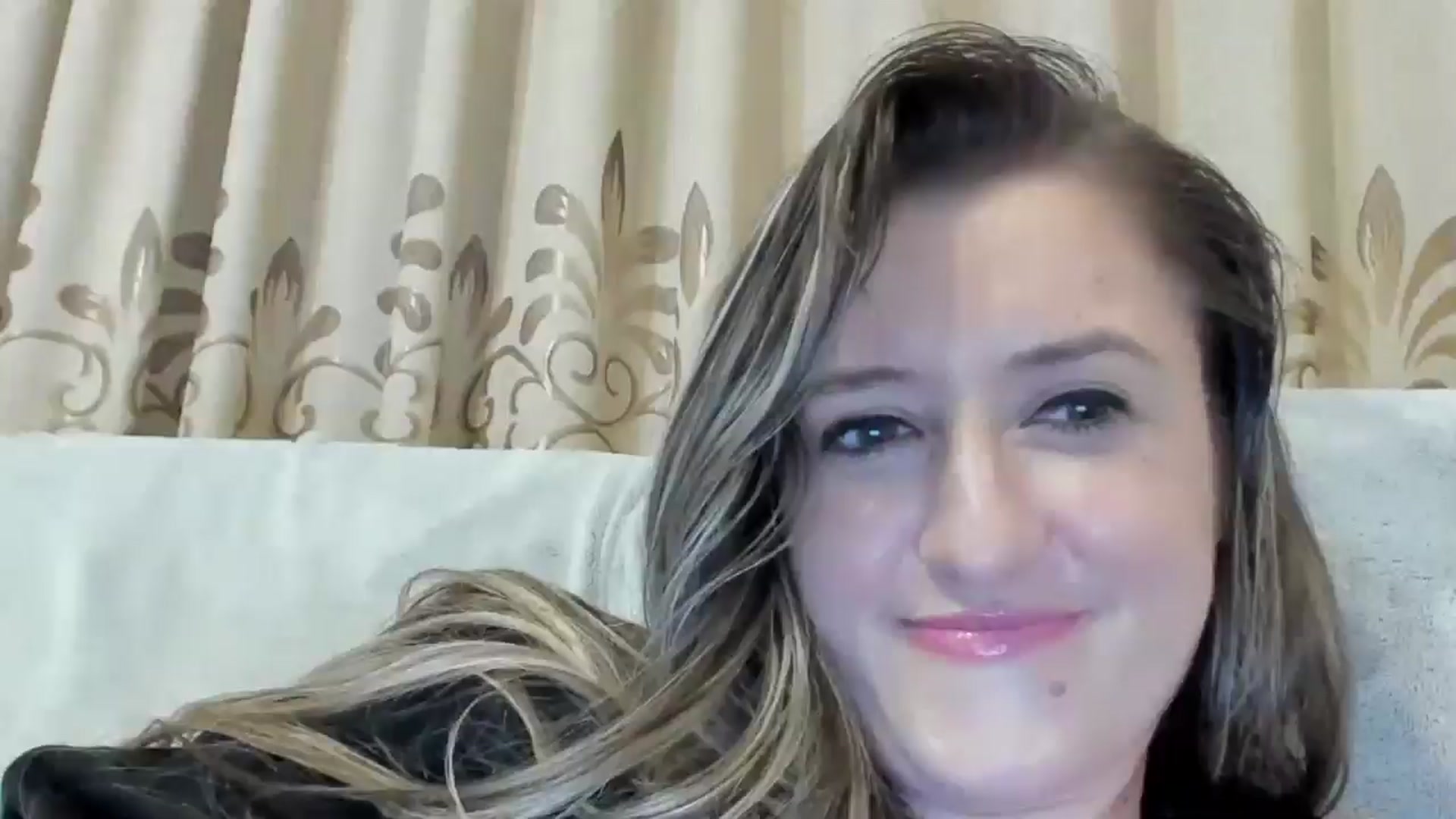 Gallery image thumbnail from BestDream's myfreecams stream on, 12/03/2024, 02:10 image 18 of 20