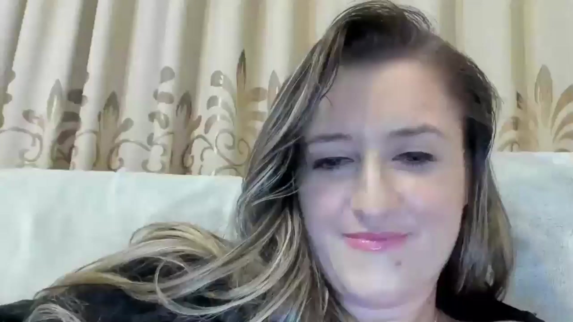 Gallery image thumbnail from BestDream's myfreecams stream on, 12/03/2024, 02:10 image 17 of 20