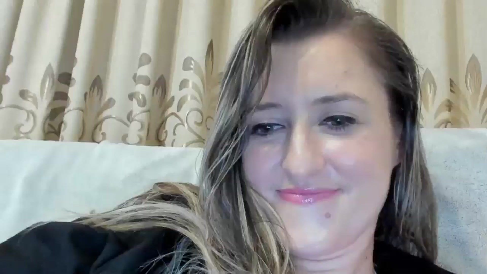 Gallery image thumbnail from BestDream's myfreecams stream on, 12/03/2024, 02:10 image 3 of 20