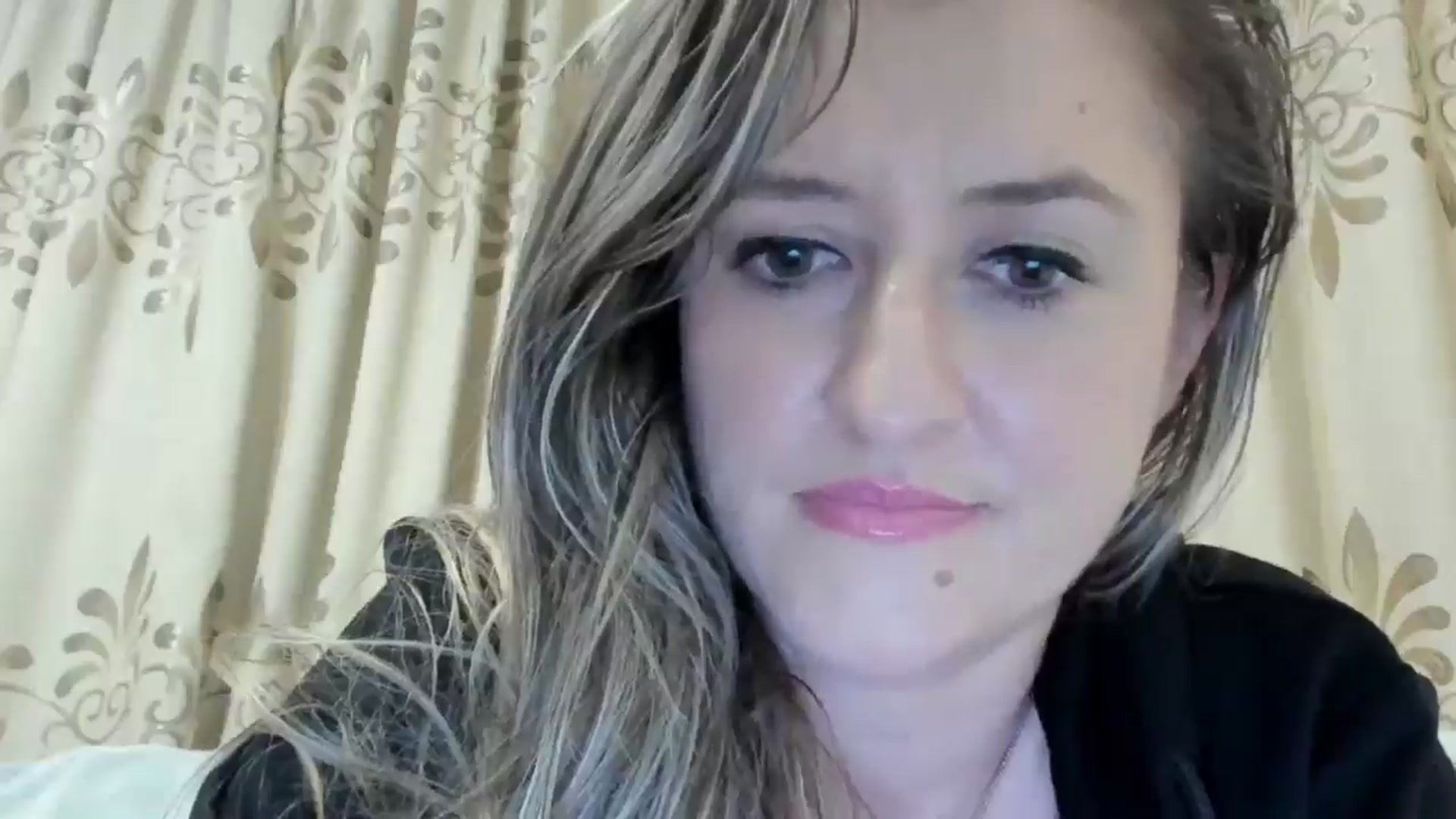 Gallery image thumbnail from BestDream's myfreecams stream on, 12/03/2024, 02:45 image 18 of 20