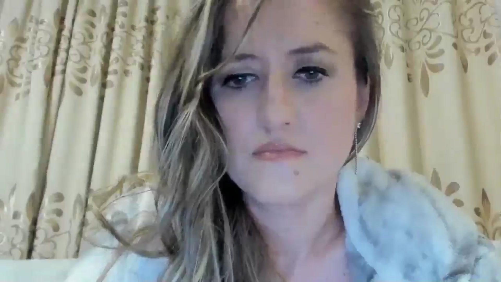Gallery image thumbnail from BestDream's myfreecams stream on, 12/04/2024, 23:22 image 16 of 20